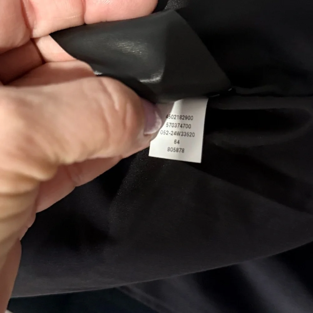White House Black Market Elegant Black Pencil Skirt size 6